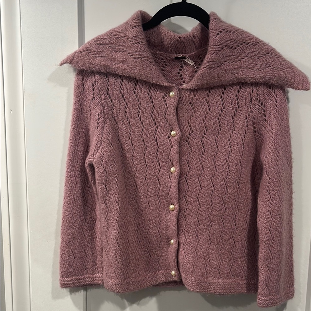 Women's Pink Sweater